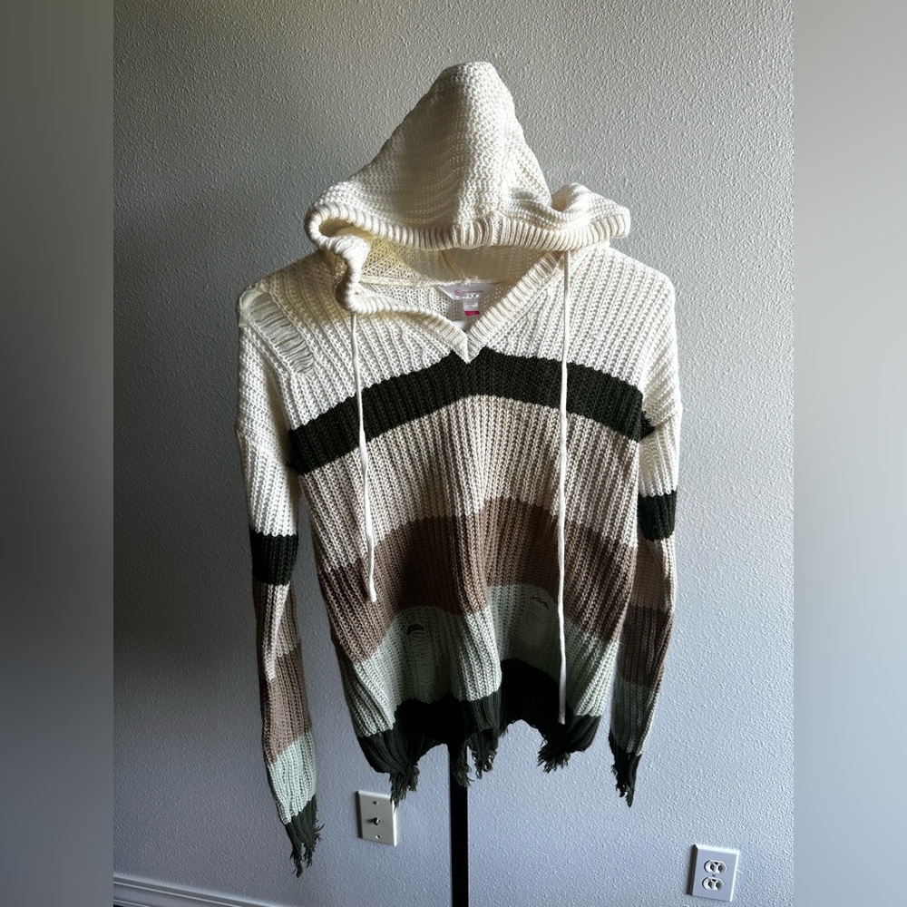 No Boundaries Cream, Black & Brown Striped V-Neck Hooded Sweater